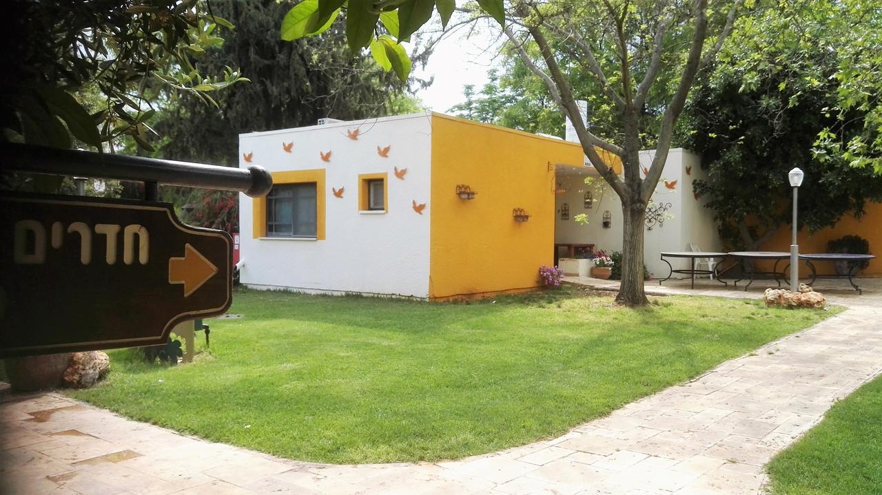 Amiad Joseph Well Country Inn Bagian luar foto