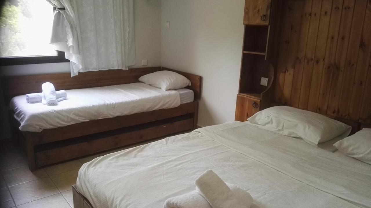 Amiad Joseph Well Country Inn Bagian luar foto